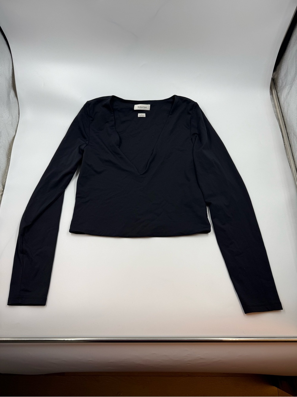 Babaton Aritzia Deep V Contour Long Sleeve Shirt Black Size Lg
